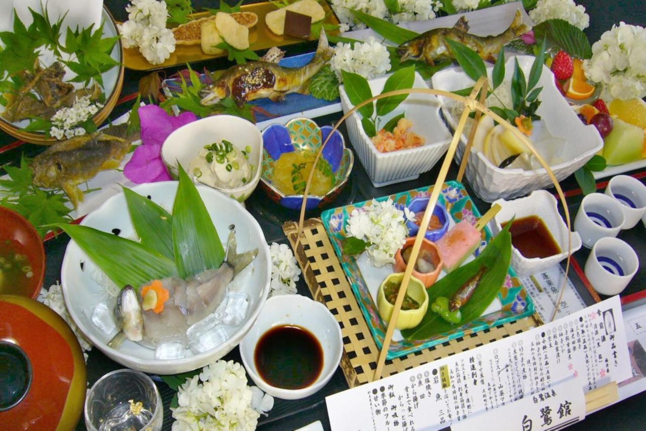 Tabist Shirasagi-Onsen Shirasagikan Hotel Toyota  Ngoại thất bức ảnh
